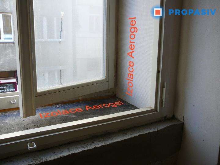 PROPASIV® Aerogel použita pro izolaci deštění u kastlových oken